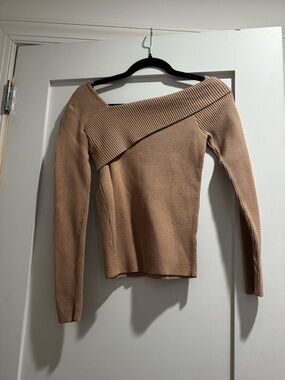 Ribbed Off-Shoulder Sweater - Camel